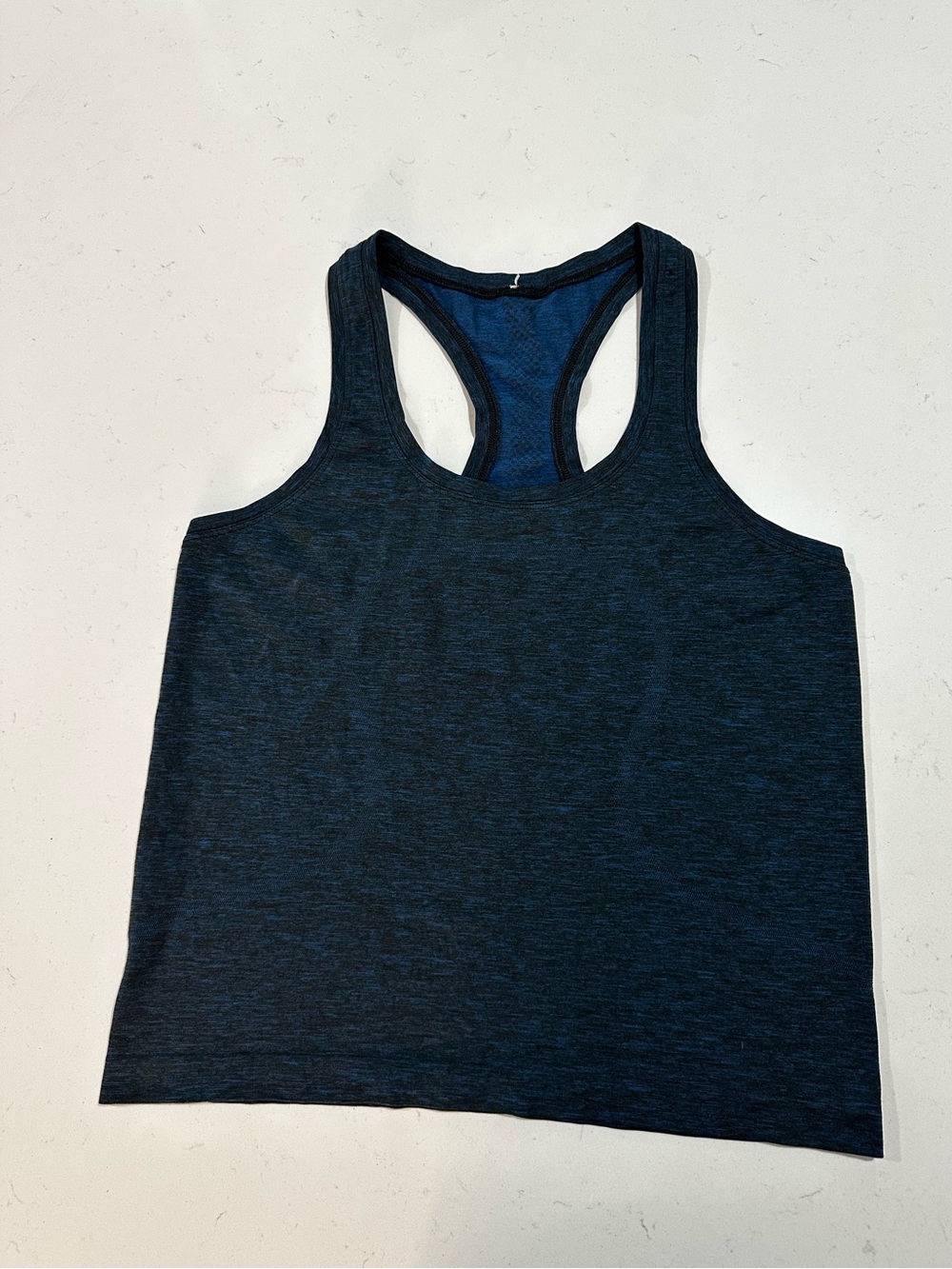 Lululemon Swiftly Tech Racerback - Size 8 - Picture 2 of 6
